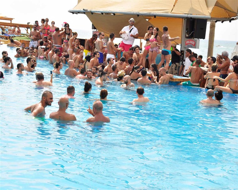 The Sunday Club at Cyan